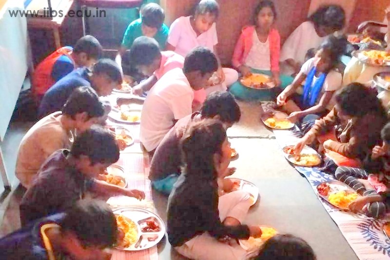 IIBS Celebrated Independence Day with Orphanage Kids